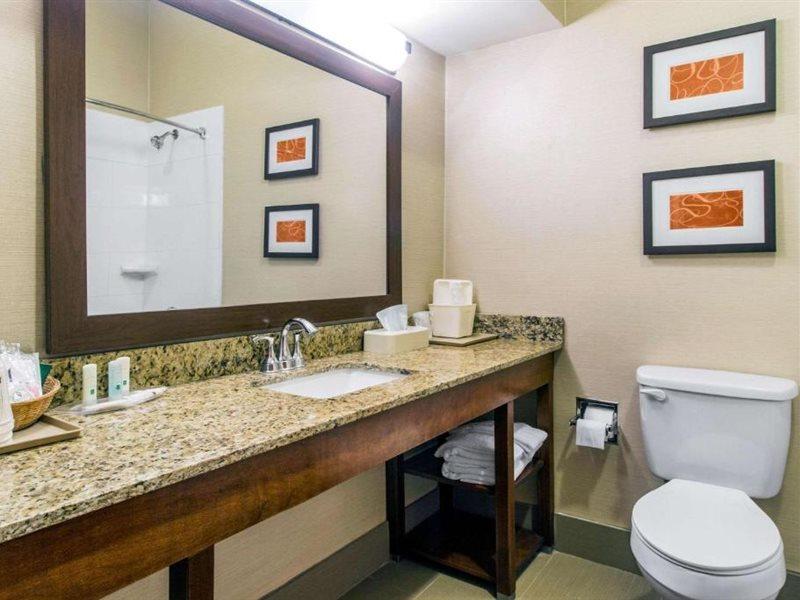 Quality Suites Corbin Extérieur photo
