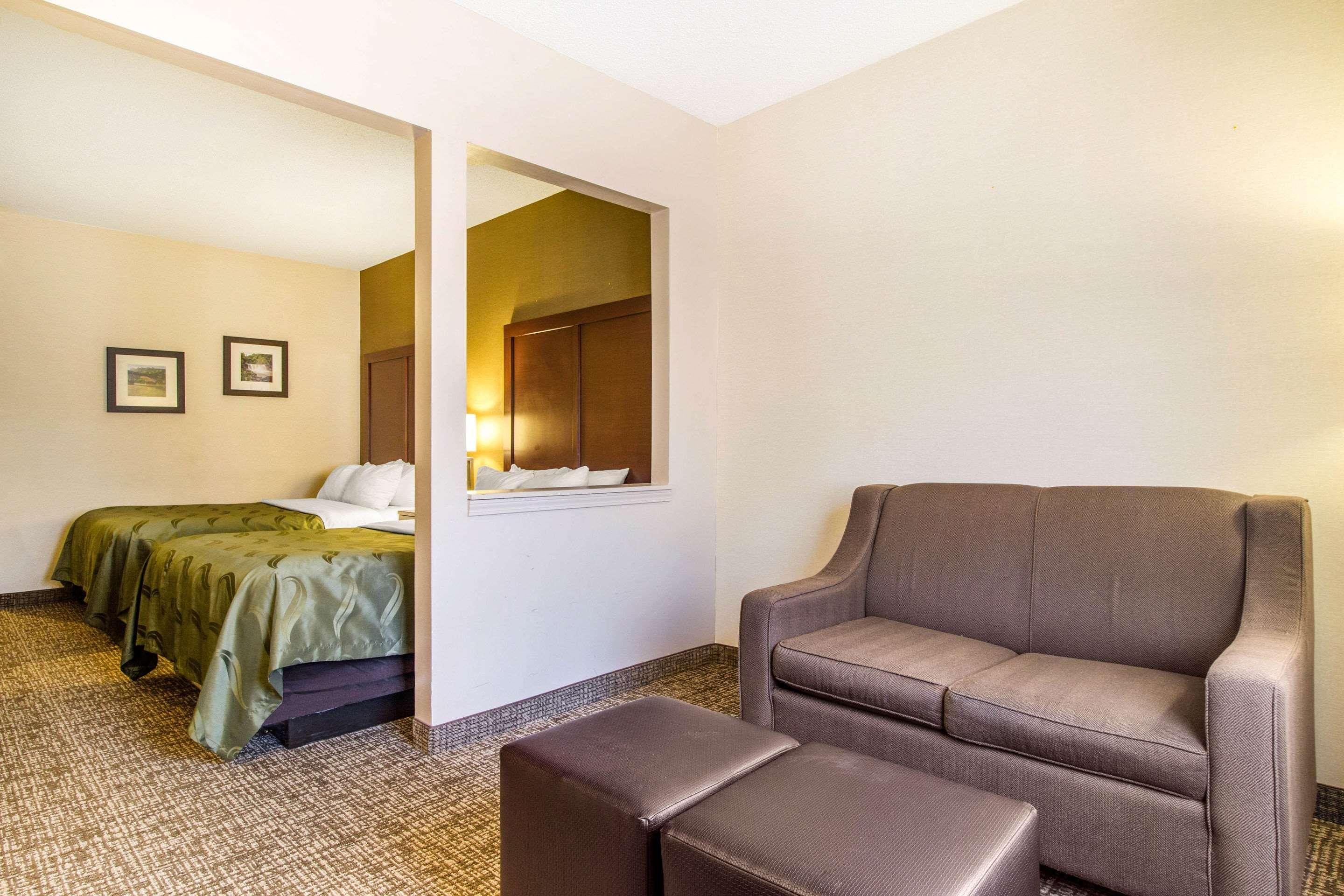Quality Suites Corbin Extérieur photo
