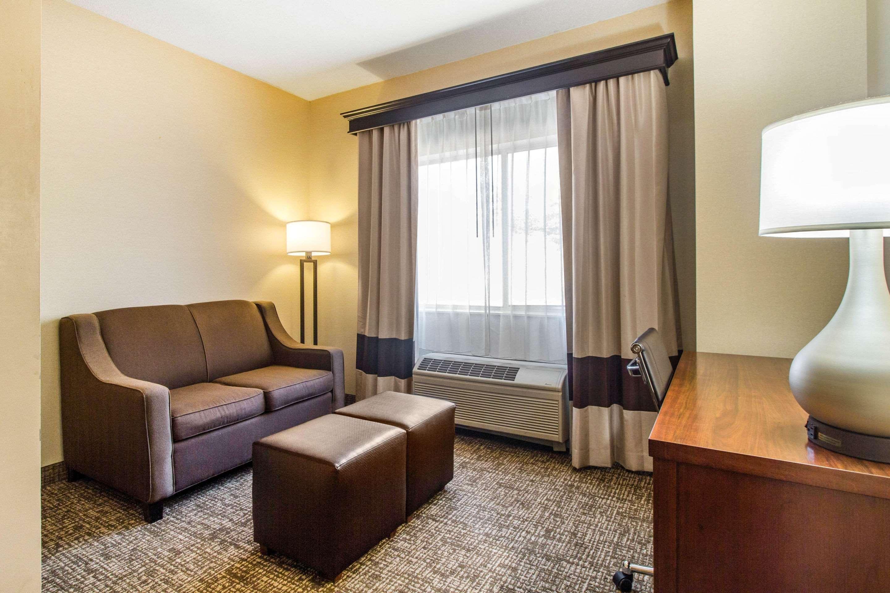 Quality Suites Corbin Extérieur photo