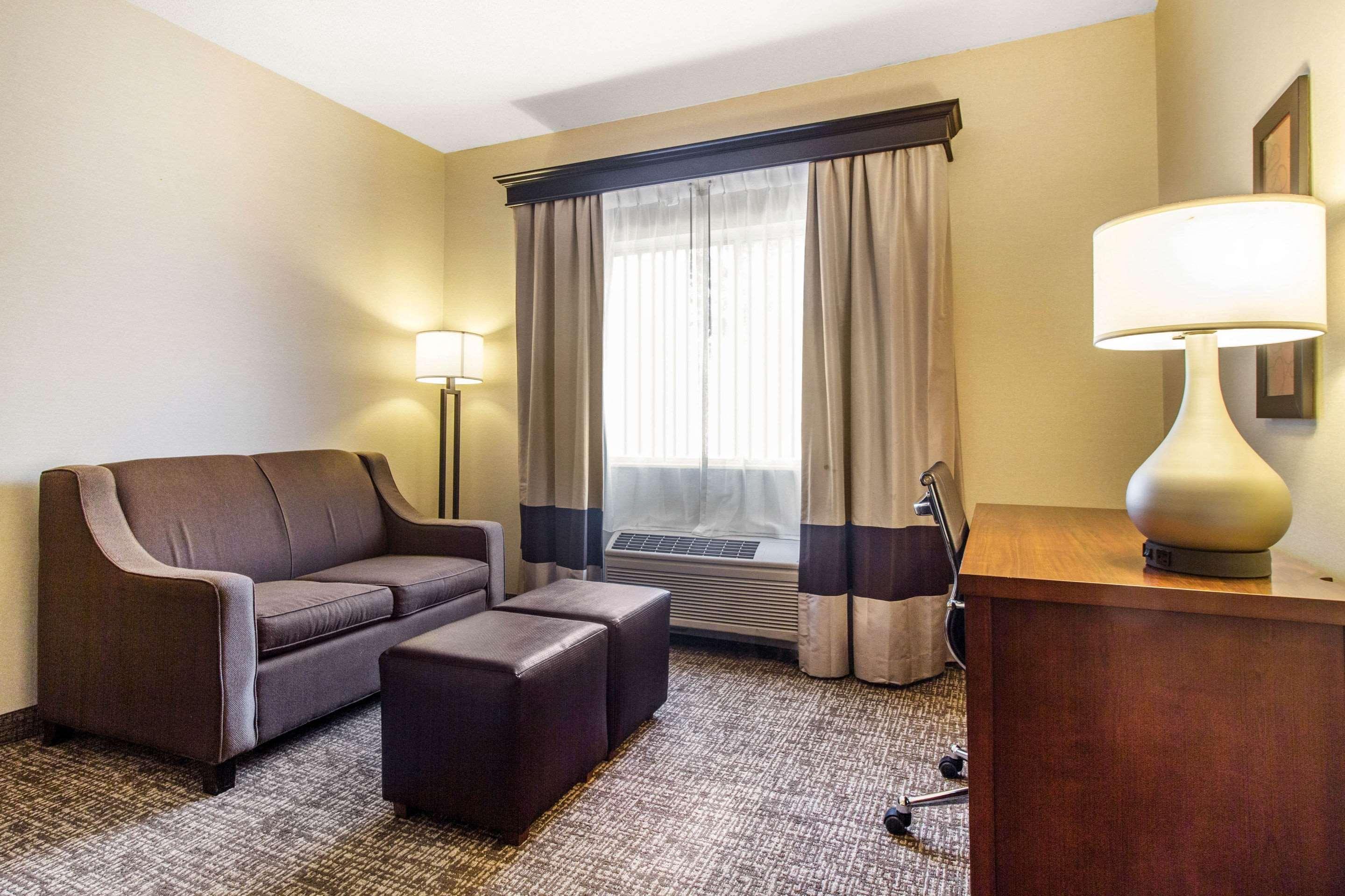 Quality Suites Corbin Extérieur photo